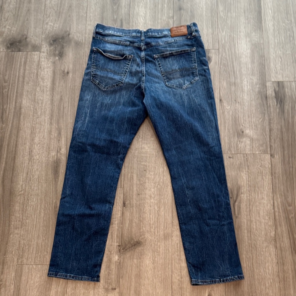 Lucky Brand Men's 410 Athletic Slim Jeans Size 36 X 32 - Picture 5 of 7